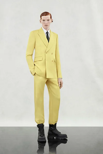 Look 3